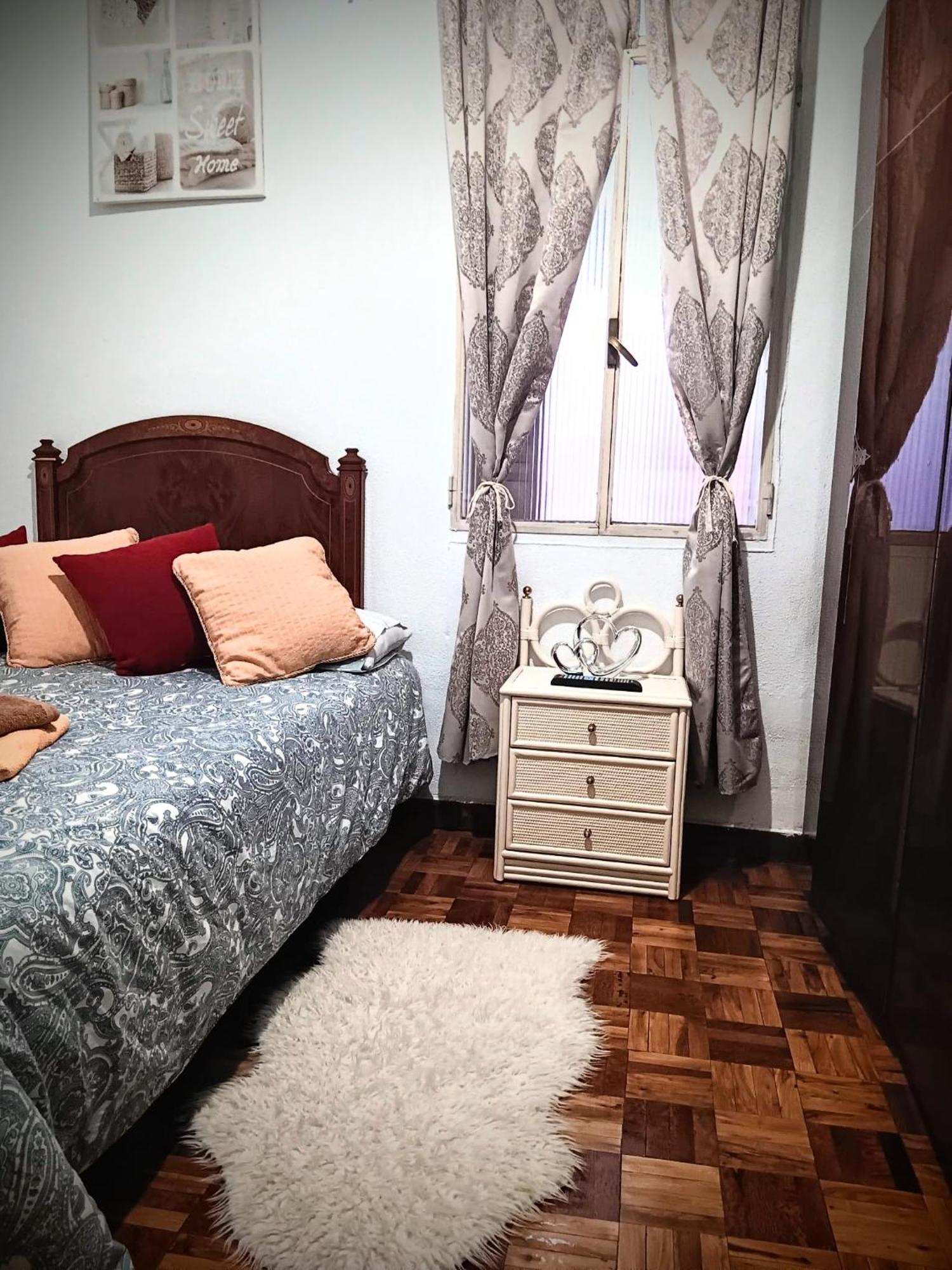 Habitacion Centro De Madryt Zewnętrze zdjęcie